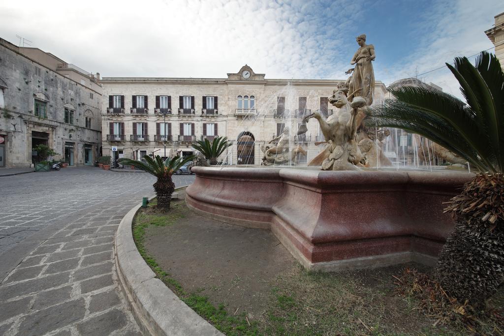 Amuni' Sicily Guest House Syracuse Exterior photo